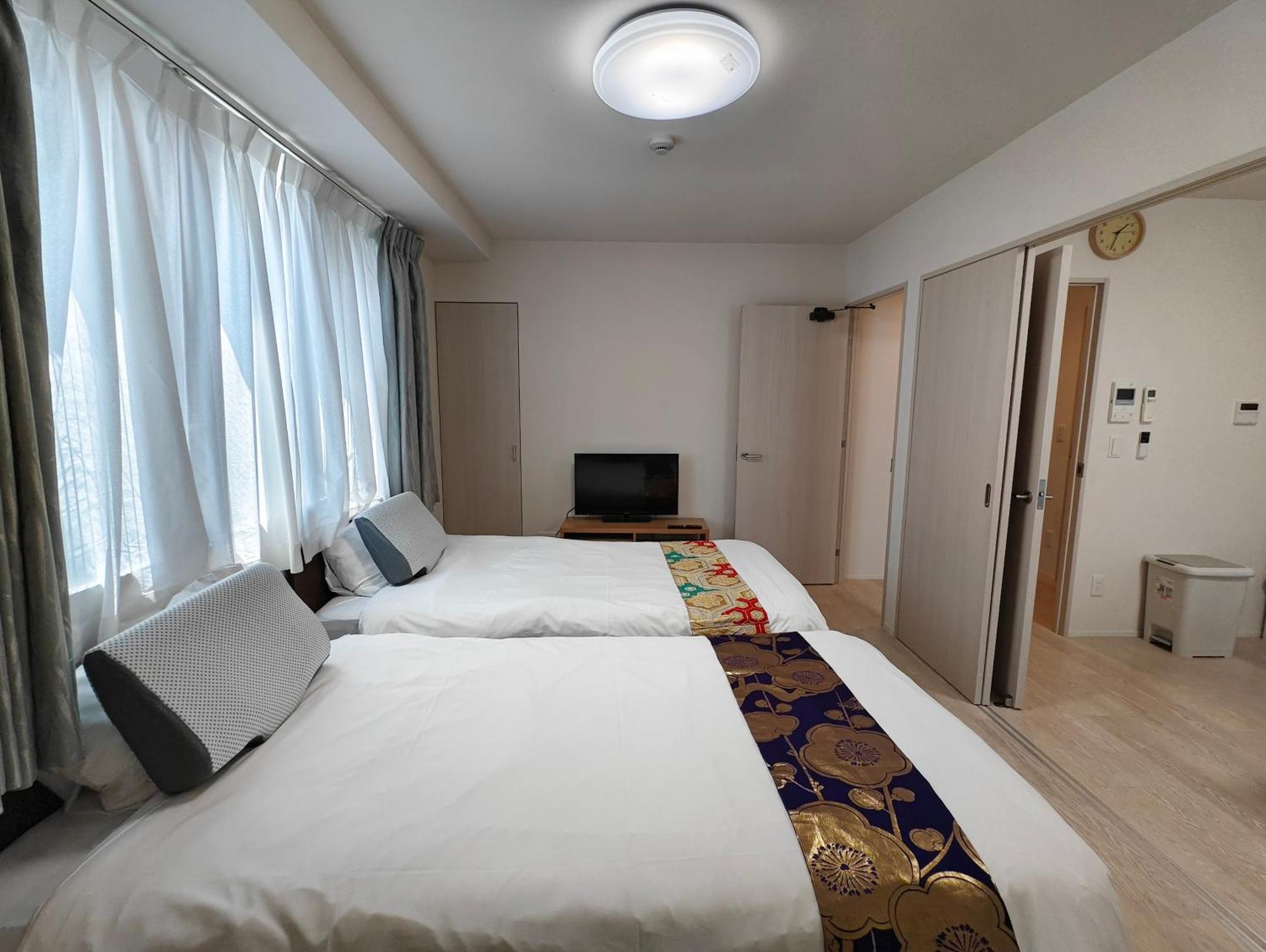 Shin-Imamiya Grand F Aparthotel Osaka Exteriör bild