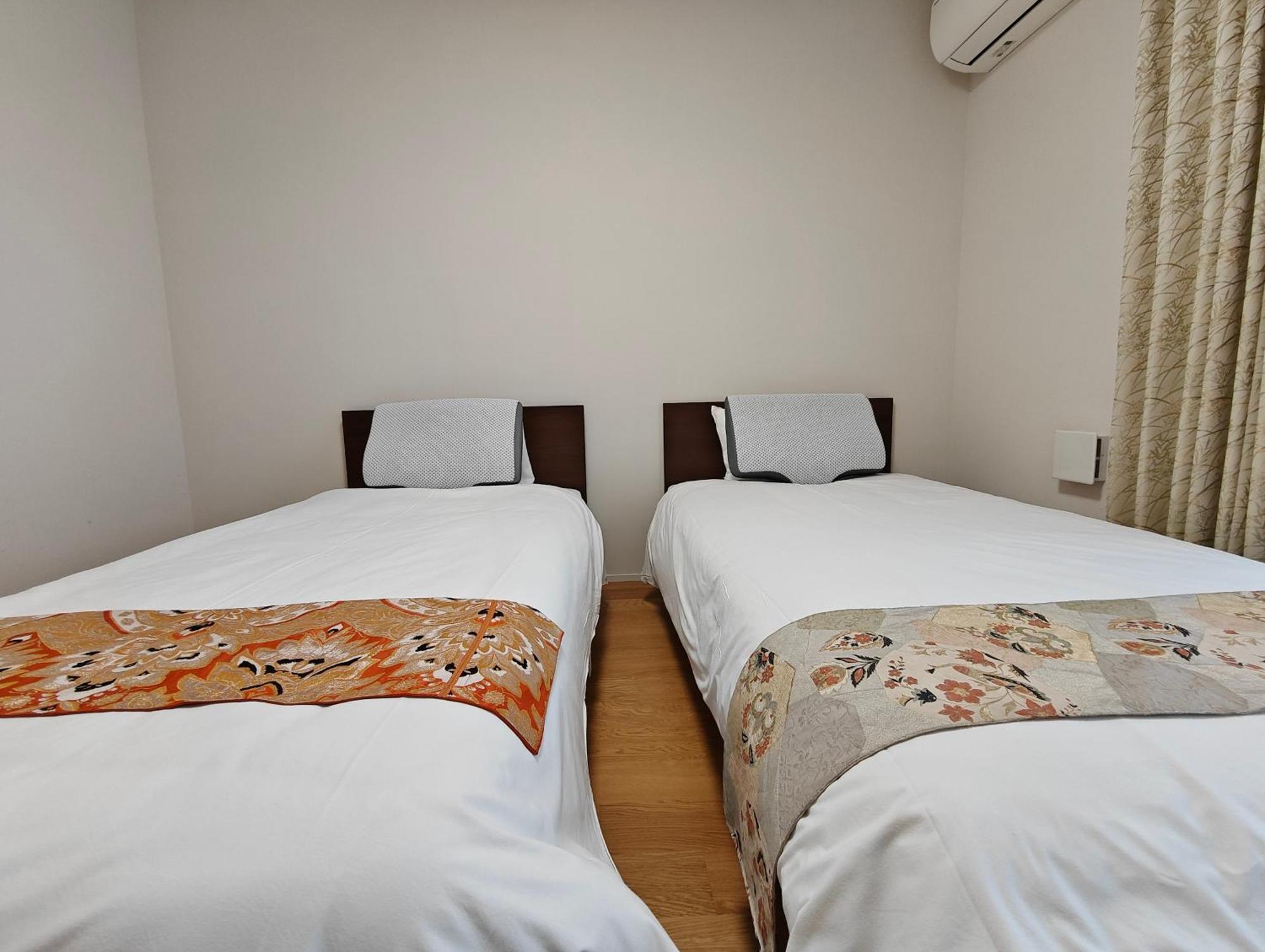 Shin-Imamiya Grand F Aparthotel Osaka Exteriör bild