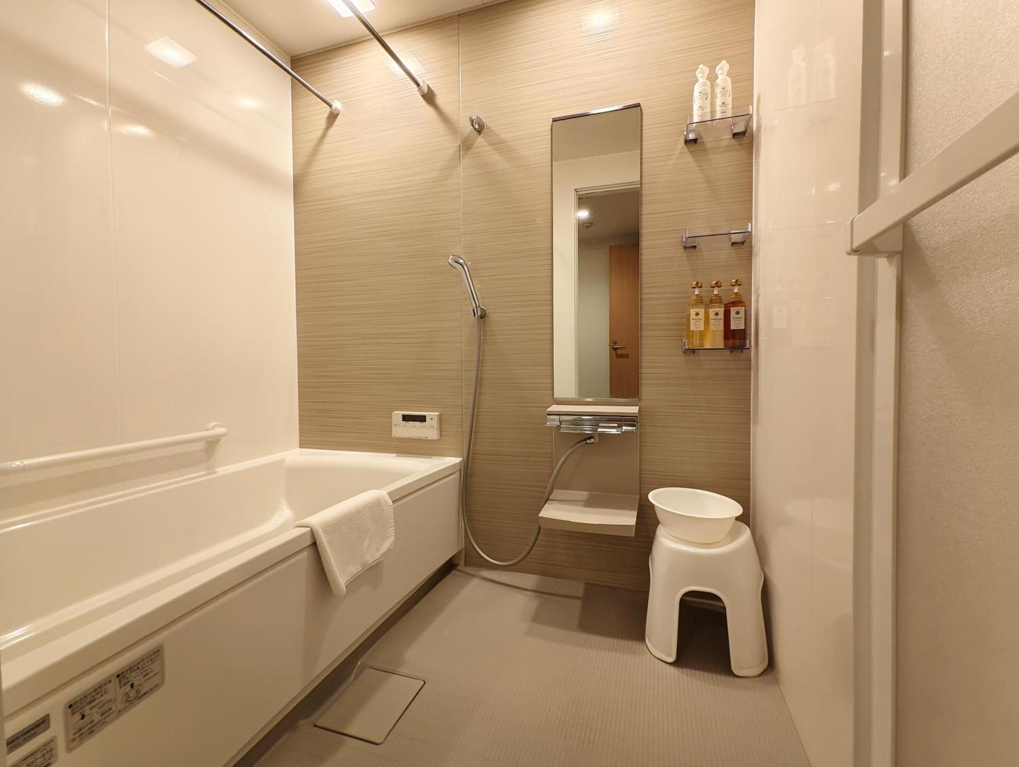Shin-Imamiya Grand F Aparthotel Osaka Exteriör bild